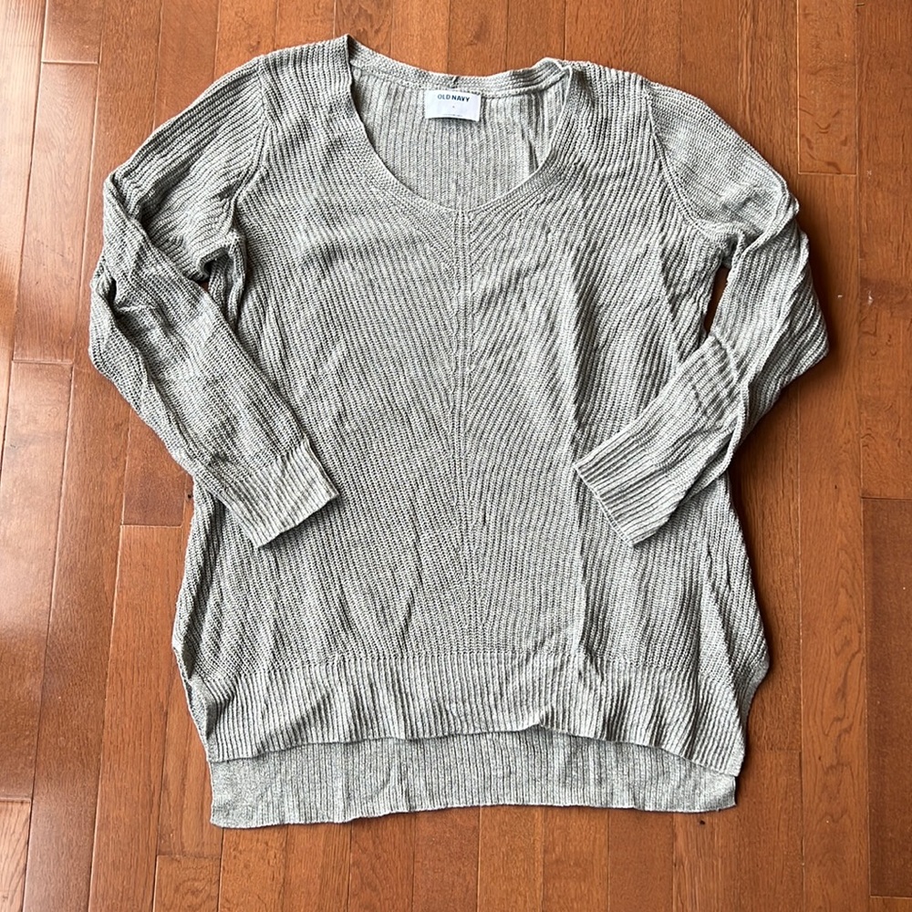 Old Navy Gray Pullover